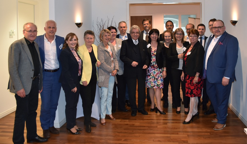 Jährliche Mitgliederversammlung bei CONTORA Office Solutions in München.